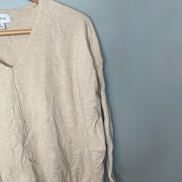 Evereve Everly Knit Tunic in OATMEAL - Picture 5 of 11